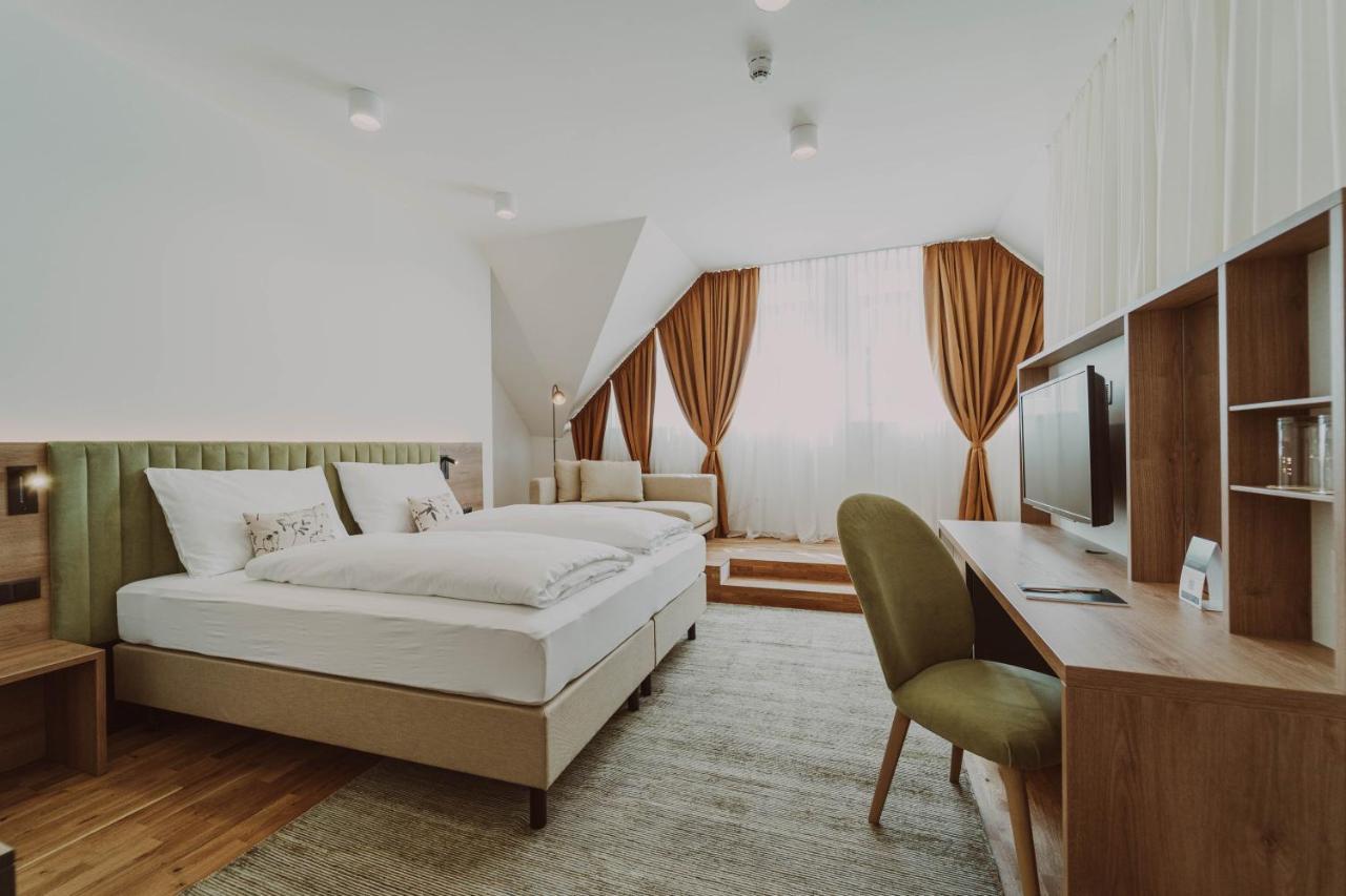 Burghotel Schlaining Stadtschlaining エクステリア 写真